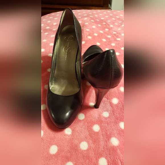 Jessica Simpson high heel shoes - Picture 3 of 4